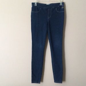 Gilly Hicks Women’s Jean